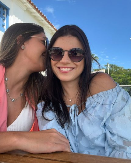 Carol e Raiany