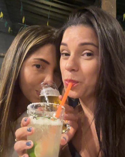 Carol e Raiany